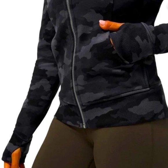 Lululemon Scuba Full Zip- camo 10 - Picture 2 of 9